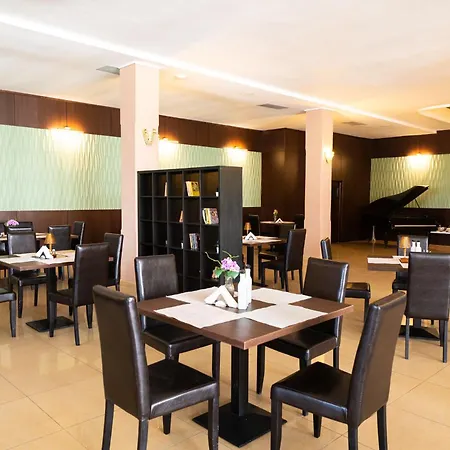 Hotel Ambasador Mamaia