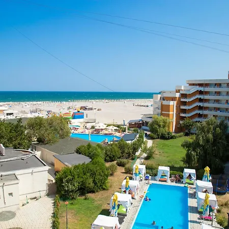 Ambasador Hotel 4*