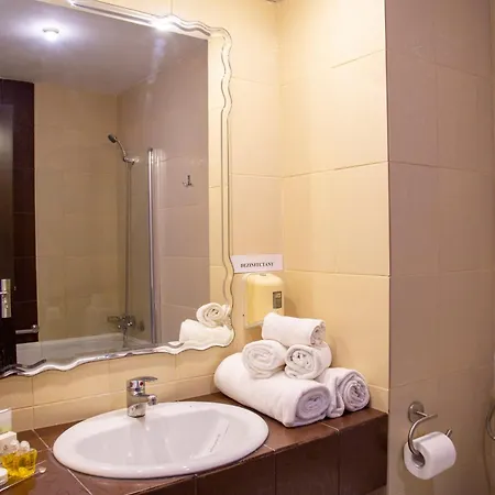 Hotel Ambasador Mamaia