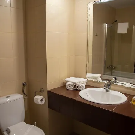 Отель Ambasador 4*