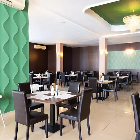 Hotel Ambasador