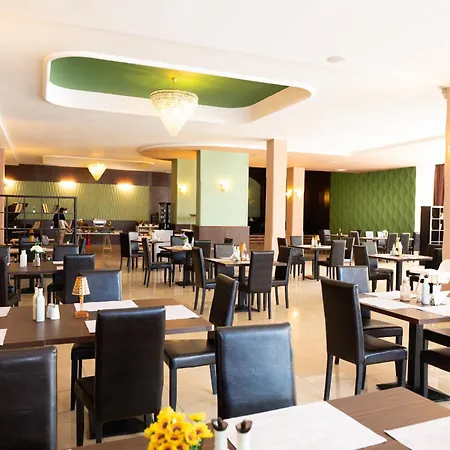 Ambasador Hotel