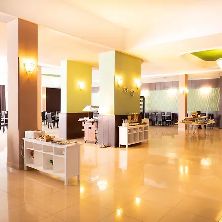 Ambasador Hotel 4*