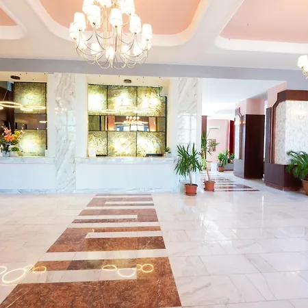 Ambasador Hotel 4*