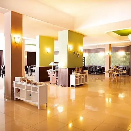 Ambasador Mamaia