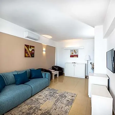 Hotell Ambasador 4*
